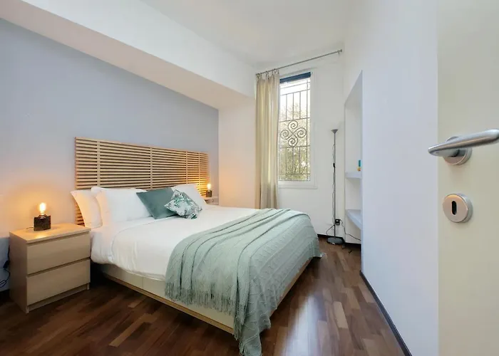 Ych-sweet Near Colosseo Apartment Rom