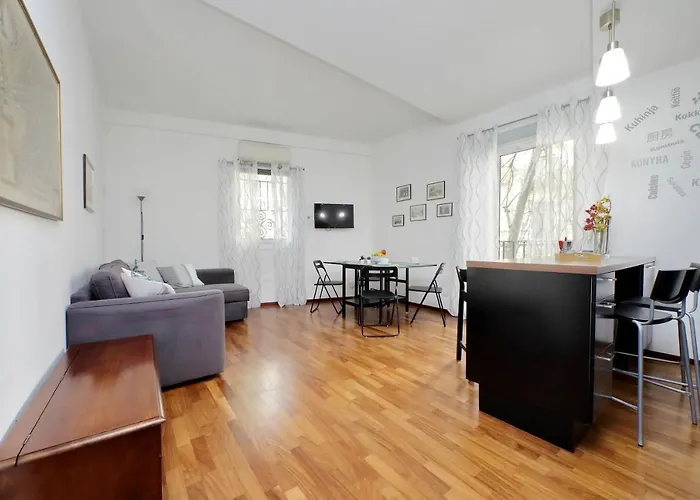 Ych-sweet Near Colosseo Apartment Rom